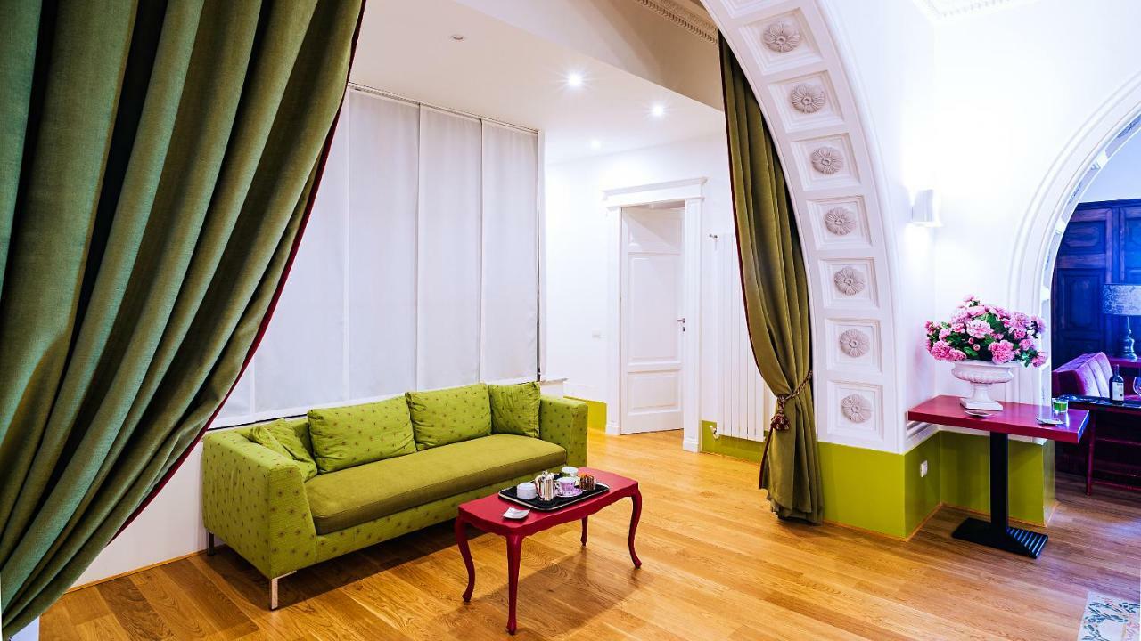 Donna Giulia, Luxury House Ξενοδοχείο Σαλέρνο Εξωτερικό φωτογραφία